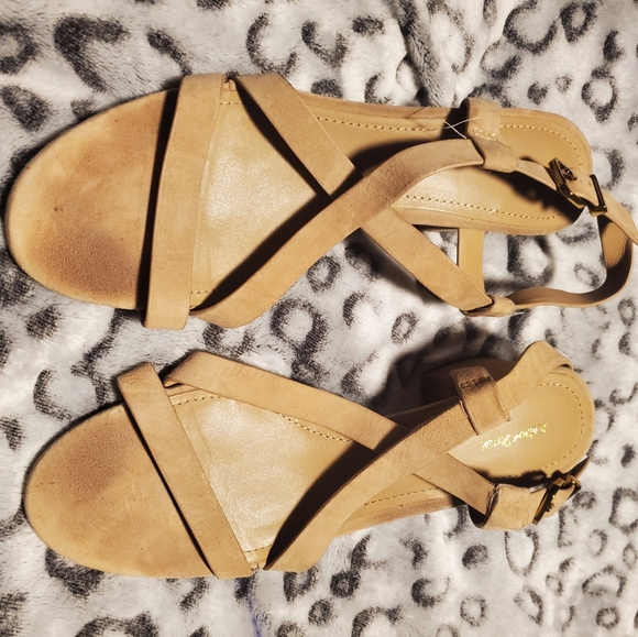 & OTHER STORIES Suede Strappy Short Heel Sandals - 6.5 - Picture 2 of 6